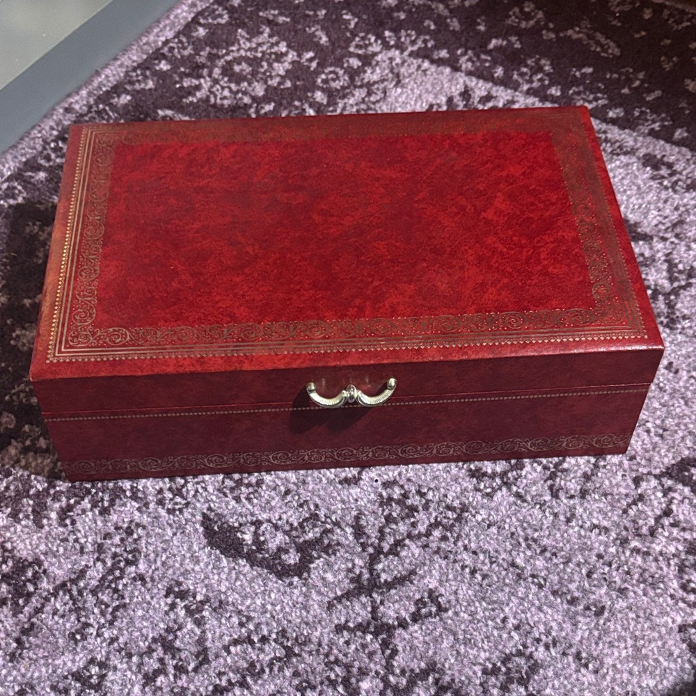 Elegant Red Jewelry Box